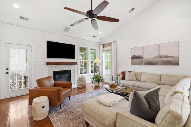 3041 Ashburton Way, Mount Pleasant, SC 29466