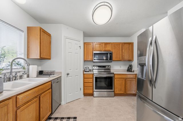 2414 W 230 S, Provo, UT 84601