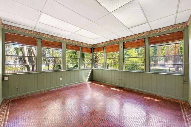 1318 S PARK AVENUE, Sanford, FL 32771