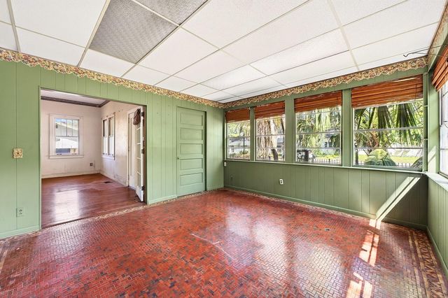 1318 S PARK AVENUE, Sanford, FL 32771