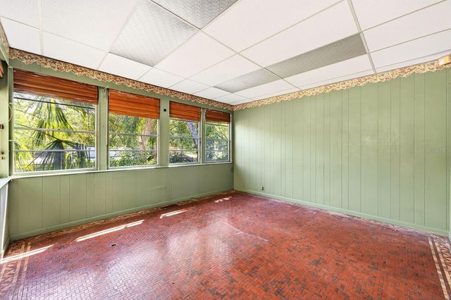 1318 S PARK AVENUE, Sanford, FL 32771