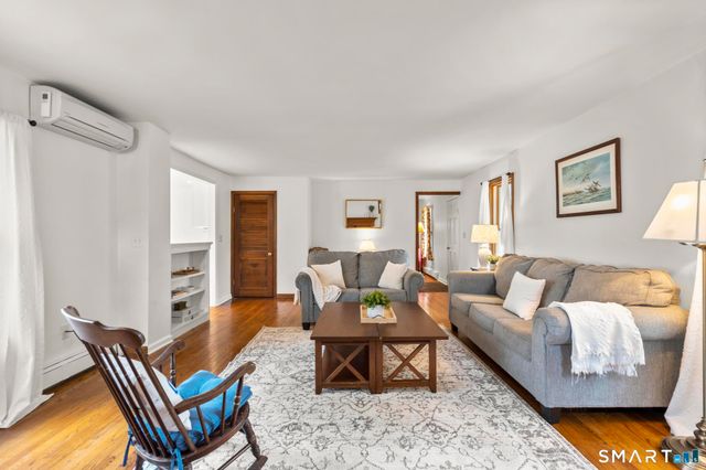 61 Raymond Street, Darien, CT 06820