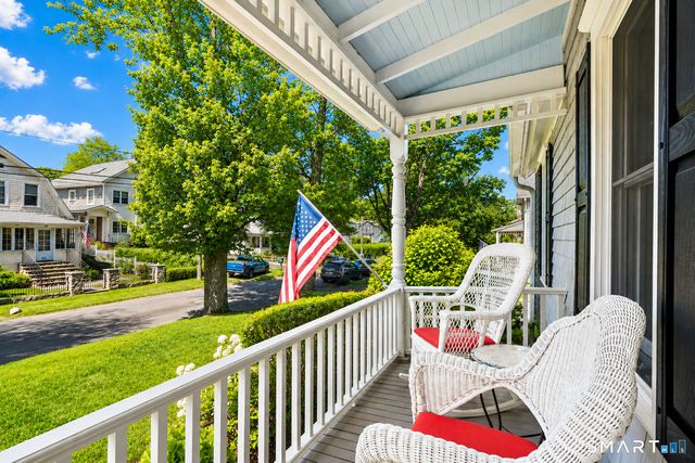 61 Raymond Street, Darien, CT 06820