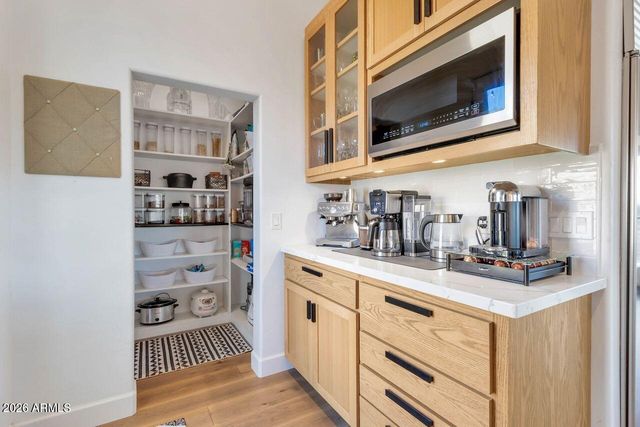 1605 N Page Springs Road, Cornville, AZ 86325