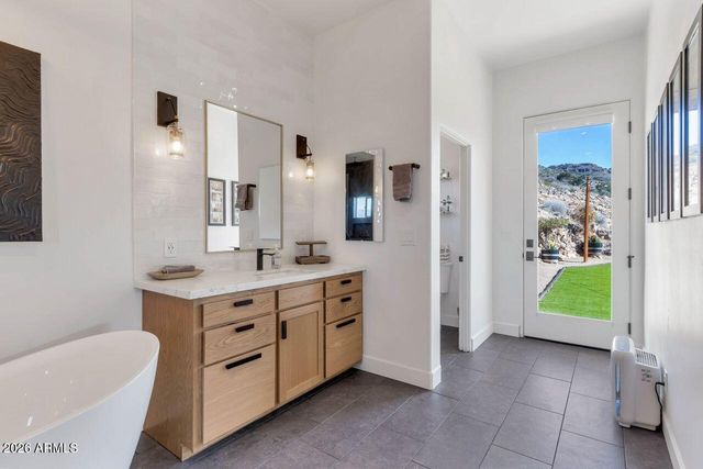 1605 N Page Springs Road, Cornville, AZ 86325