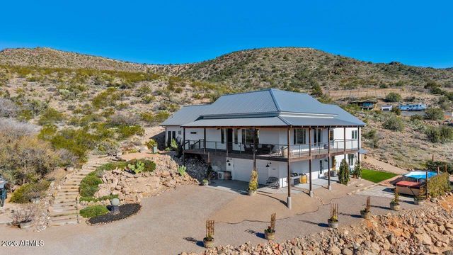1605 N Page Springs Road, Cornville, AZ 86325