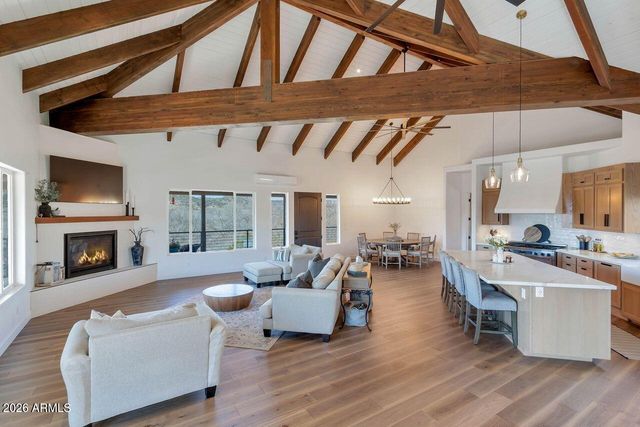 1605 N Page Springs Road, Cornville, AZ 86325