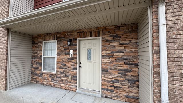 895 Branch Rd, Clarksville, TN 37043