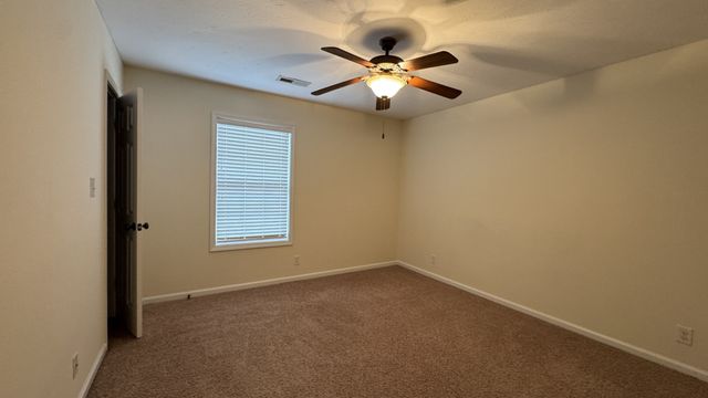 895 Branch Rd, Clarksville, TN 37043