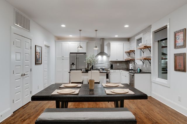 2711 Biloxi Ave, Nashville, TN 37204