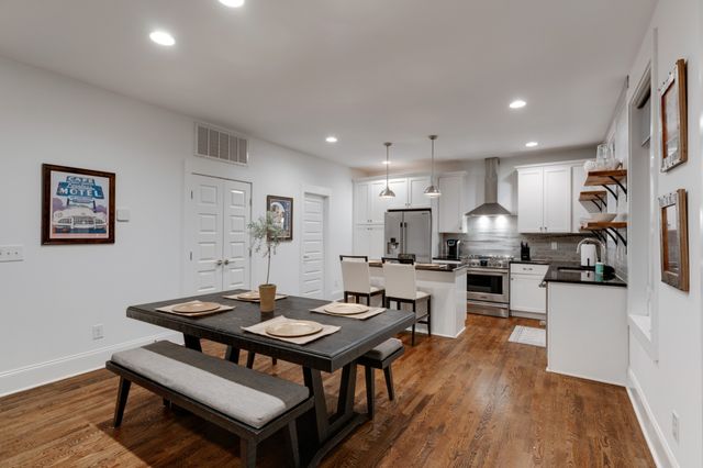 2711 Biloxi Ave, Nashville, TN 37204