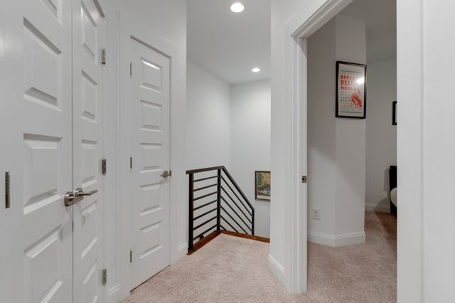 2711 Biloxi Ave, Nashville, TN 37204