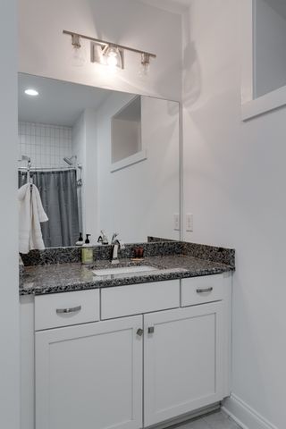 2711 Biloxi Ave, Nashville, TN 37204