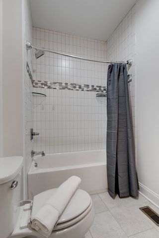 2711 Biloxi Ave, Nashville, TN 37204