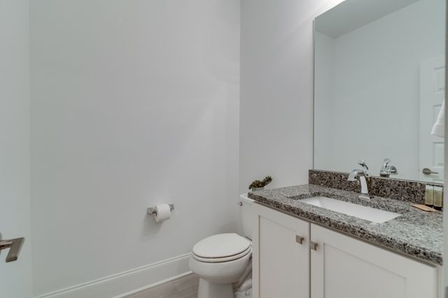 2711 Biloxi Ave, Nashville, TN 37204