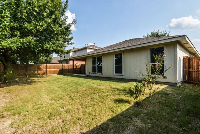 2404 Glenhaven Drive, Mckinney, TX 75071