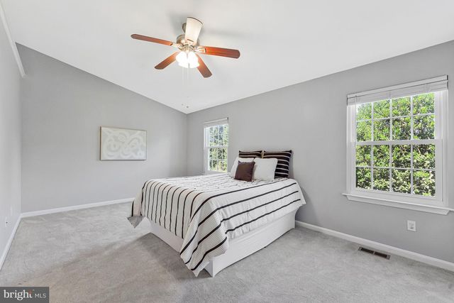 12336 FIELD LARK CT, Fairfax, VA 22033