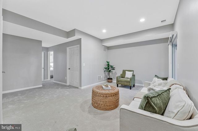 12336 FIELD LARK CT, Fairfax, VA 22033