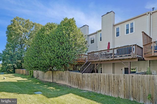 12336 FIELD LARK CT, Fairfax, VA 22033