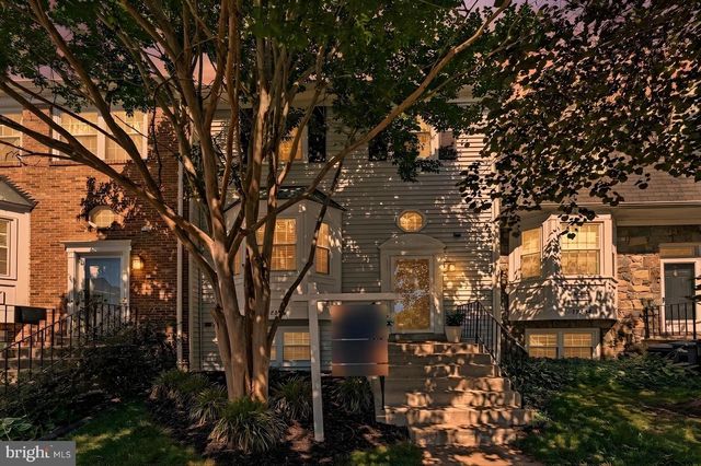 12336 FIELD LARK CT, Fairfax, VA 22033