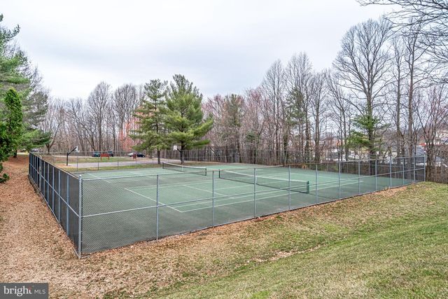 12336 FIELD LARK CT, Fairfax, VA 22033