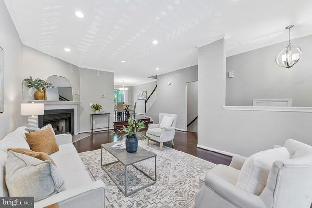 12336 FIELD LARK CT, Fairfax, VA 22033