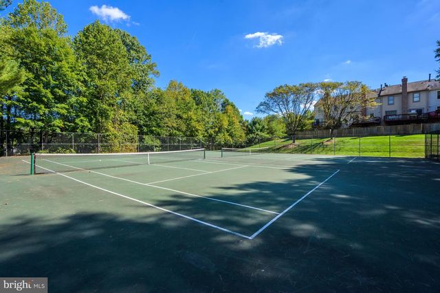 12336 FIELD LARK CT, Fairfax, VA 22033