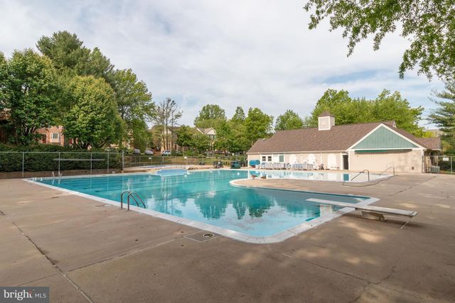 12336 FIELD LARK CT, Fairfax, VA 22033