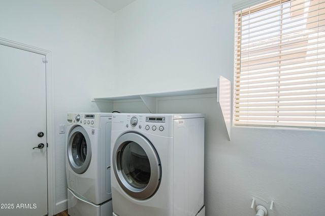 1544 E GRAND CANYON Drive, Chandler, AZ 85249