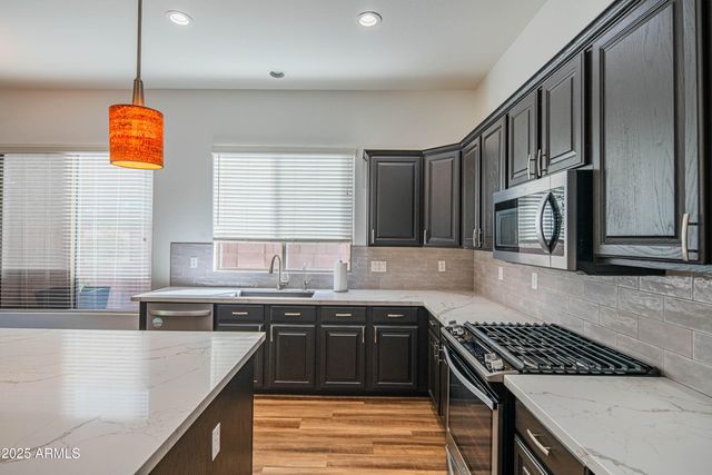 1544 E GRAND CANYON Drive, Chandler, AZ 85249