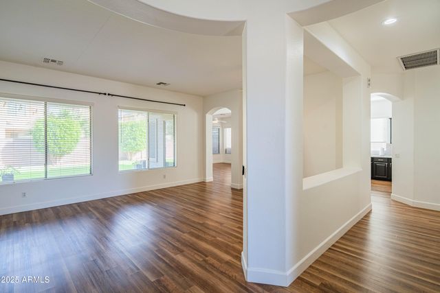 1544 E GRAND CANYON Drive, Chandler, AZ 85249