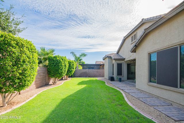 1544 E GRAND CANYON Drive, Chandler, AZ 85249