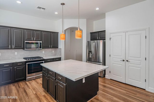 1544 E GRAND CANYON Drive, Chandler, AZ 85249