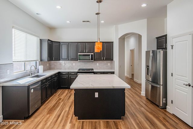 1544 E GRAND CANYON Drive, Chandler, AZ 85249