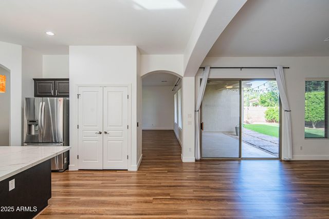 1544 E GRAND CANYON Drive, Chandler, AZ 85249