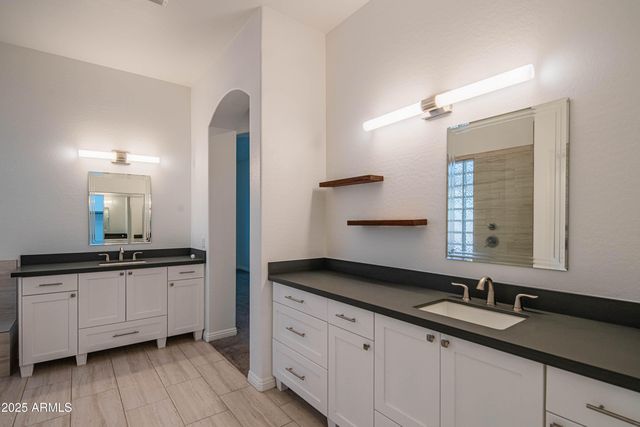 1544 E GRAND CANYON Drive, Chandler, AZ 85249