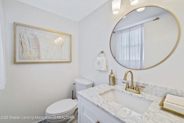 10088 Lafayette Lane, Dimondale, MI 48821