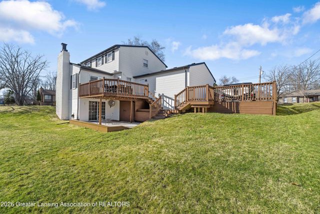 10088 Lafayette Lane, Dimondale, MI 48821