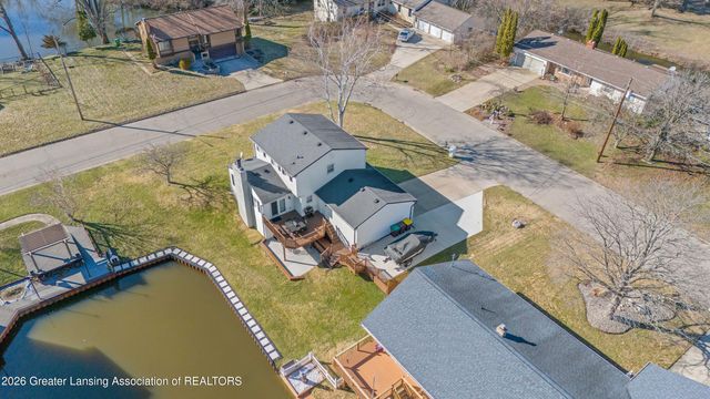 10088 Lafayette Lane, Dimondale, MI 48821