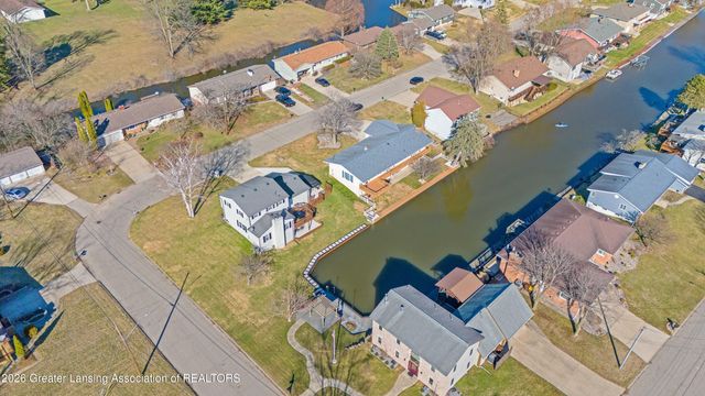 10088 Lafayette Lane, Dimondale, MI 48821