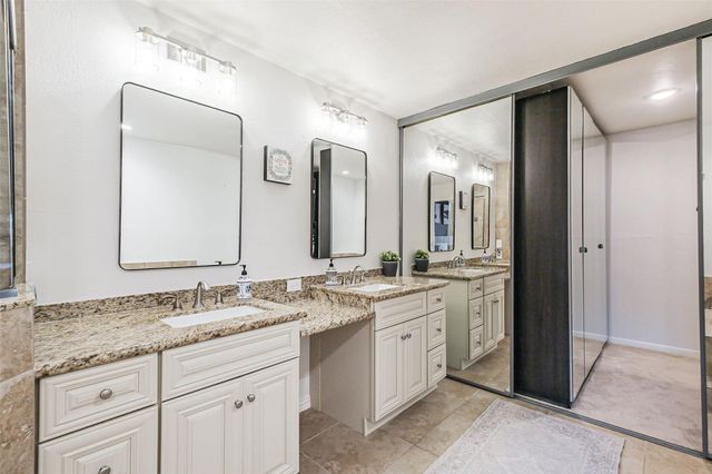 1565 Beaconshire Road, Houston, TX 77077