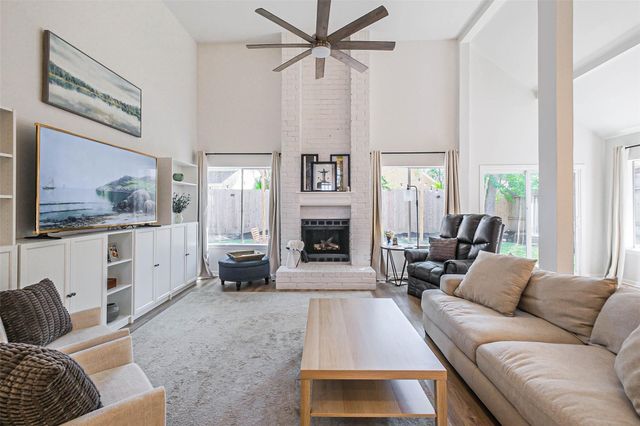 1565 Beaconshire Road, Houston, TX 77077