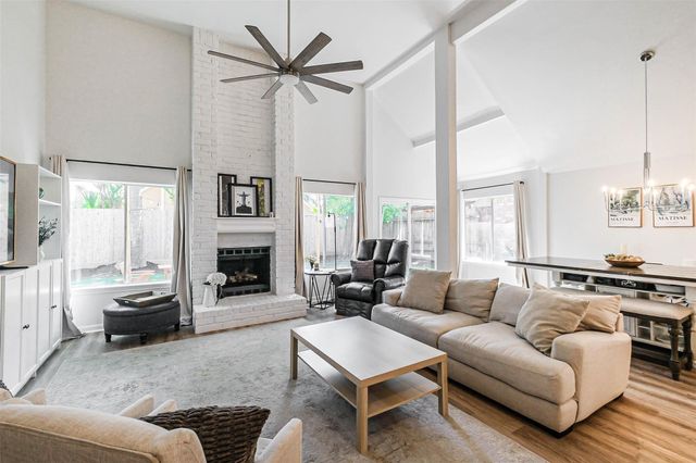 1565 Beaconshire Road, Houston, TX 77077