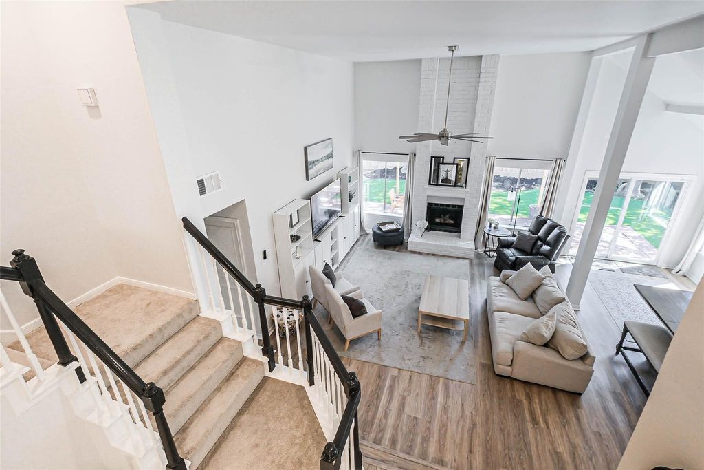 1565 Beaconshire Road, Houston, TX 77077