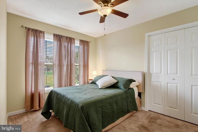 975 HOFFMAN HOME RD, Gettysburg, PA 17325