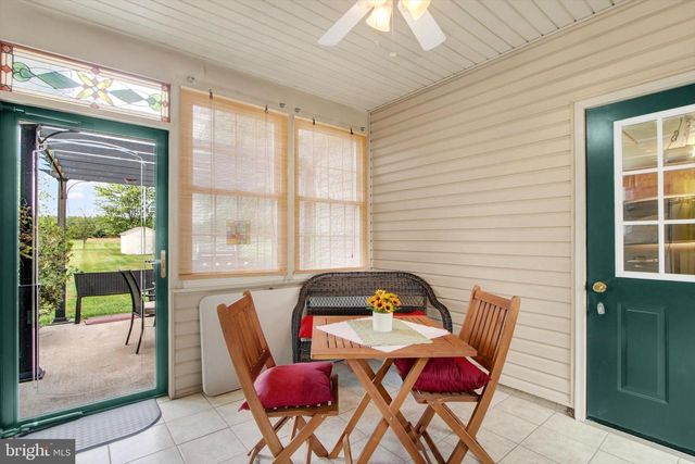 975 HOFFMAN HOME RD, Gettysburg, PA 17325