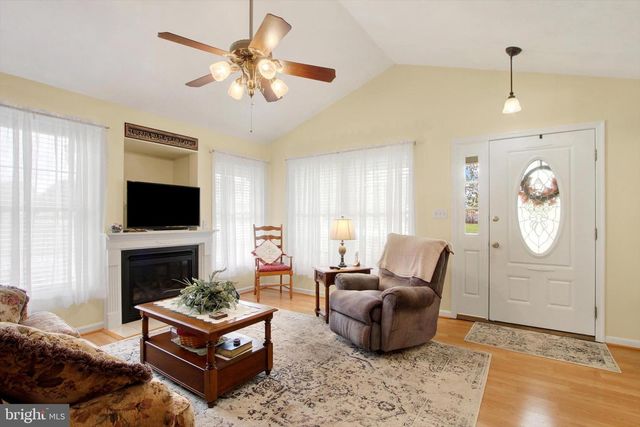 975 HOFFMAN HOME RD, Gettysburg, PA 17325