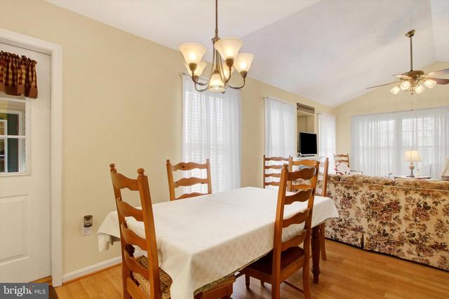 975 HOFFMAN HOME RD, Gettysburg, PA 17325