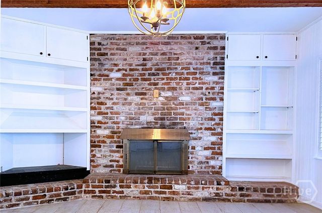 5 Reynolds Circle, Savannah, GA 31406