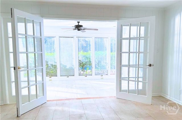 5 Reynolds Circle, Savannah, GA 31406